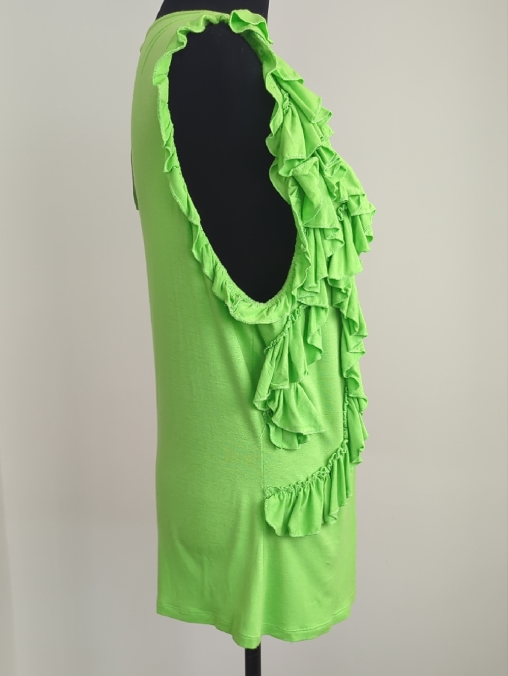 NWT Alberto Makali Lime Green Ruffle Sleeveless Tank - Picture 9 of 14